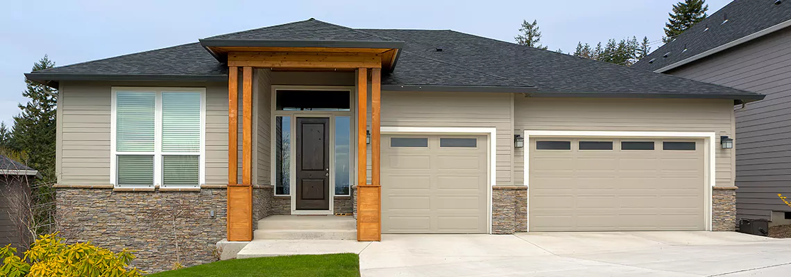 Repair Shaky Garage Door When Closing in Muskoka, Ontario