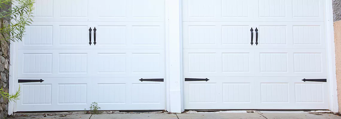 Professional Hardware Repair for First United Garage Doors Cable in Muskoka, Ontario