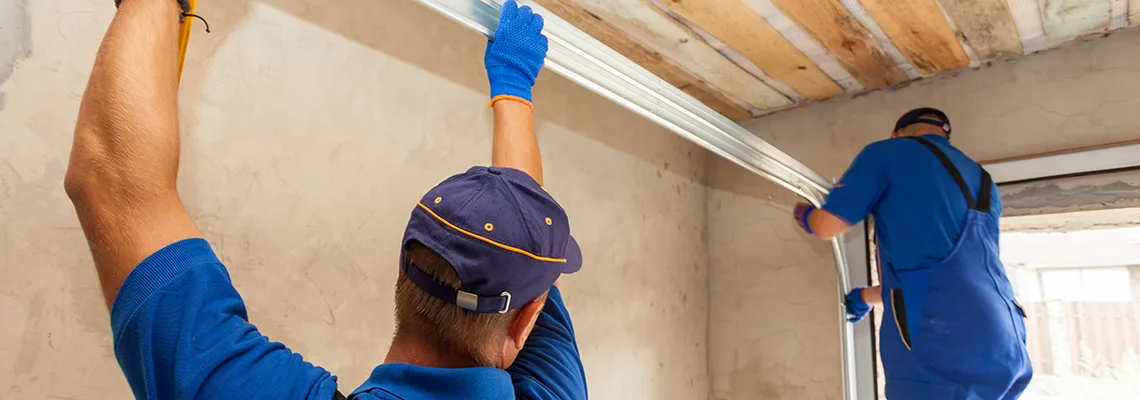 Garage Door Broken Rollers Replacement in Muskoka, ON