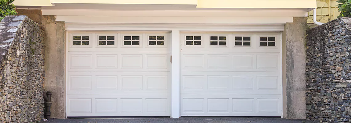 Windsor Wood Garage Doors Installation in Muskoka, ON